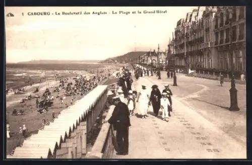 AK Cabourg, Le Boulevard des Anglais, Le Plage et la Grand`Hôtel