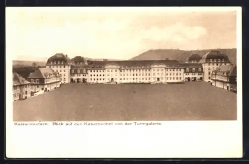 AK Kaiserslautern, Blick auf den Kasernenhof von der Turmgalerie
