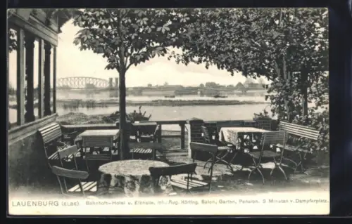 AK Lauenburg /Elbe, Bahnhofs-Hotel und Elbhalle, Inh. Aug. Körting