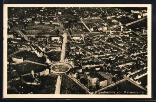 AK Kaiserslautern, Teilansicht mit Strassenpartie, Fliegeraufnahme