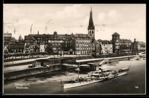 AK Düsseldorf, Dampfer Hohenstaufen am Rheinufer