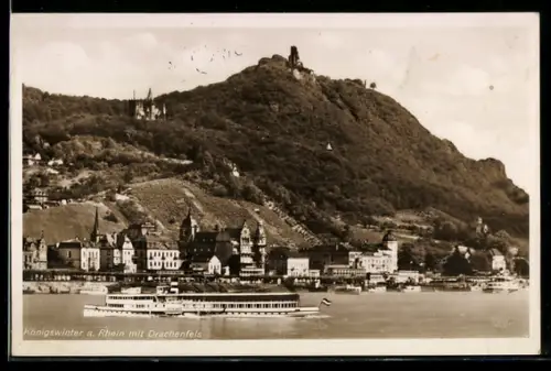 AK Königswinter a. Rhein, Raddampfer Vaterland unterhalb vom Drachenfels