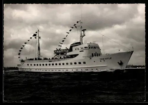 AK Passagierschiff M.S. Tom Kyle der Ostsee-Touristik in Fahrt