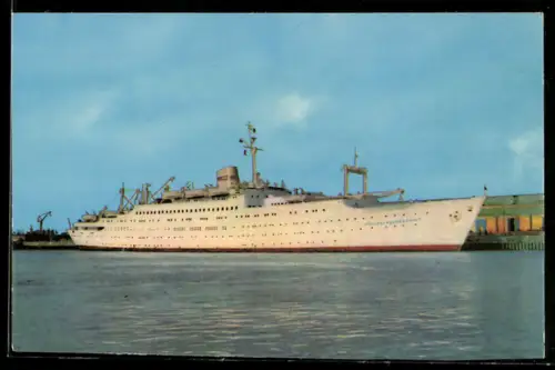 AK DDR-Urlauberschiff M.S. Völkerfreundschaft im Hafen festgemacht, Passagierschiff