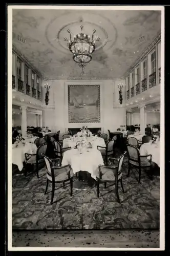 AK Passagierschiff Hamburg der Hamburg-Amerika-Linie, Speisesaal 1. Klasse