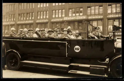 AK Kraftwagen der Hansa-Rundfahrten Hamburg mit Fahrgästen