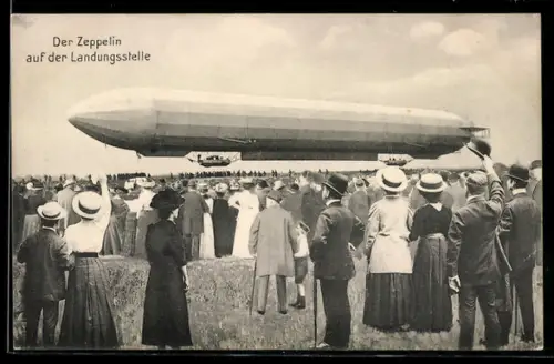 AK Zeppelin auf der Landungsstelle