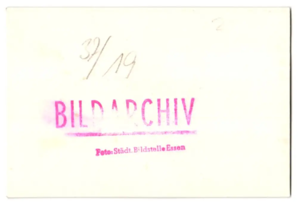 21 Fotografien Flughafen Essen, Junkers Flugzeuge der Lufthansa, Besucher & Hangar zum Tag d. Eröffnung 1934,  34