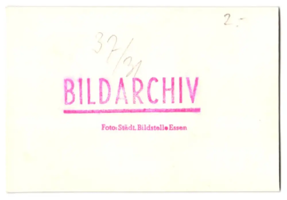 21 Fotografien Flughafen Essen, Junkers Flugzeuge der Lufthansa, Besucher & Hangar zum Tag d. Eröffnung 1934,  36