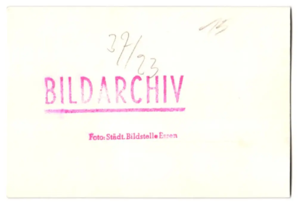21 Fotografien Flughafen Essen, Junkers Flugzeuge der Lufthansa, Besucher & Hangar zum Tag d. Eröffnung 1934,  41
