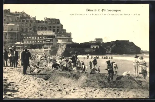 AK Biarritz, Hotel Restaurant Bains-Chauds, Nos Enfants a la Plage