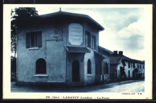 AK Labatut /Landes, La Poste