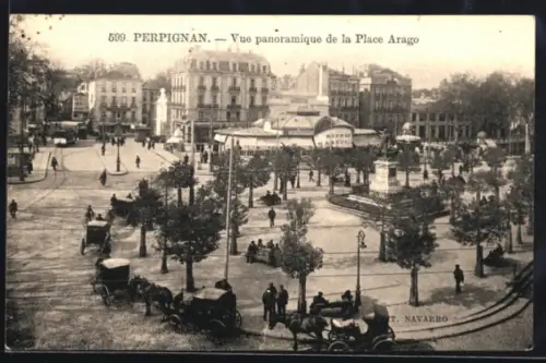 AK Perpignan, vue panoramique de la place Arago