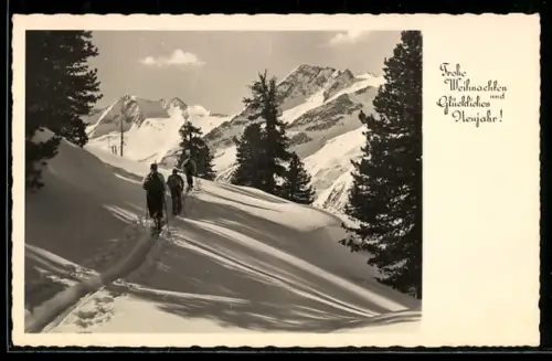 AK Langläufer auf Skiern in den Bergen, Weihnachts- u. Neujahrsgruss