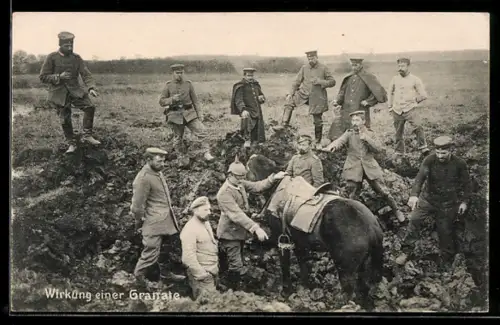 AK Wirkung einer Granate, Soldatengruppe, Pferd