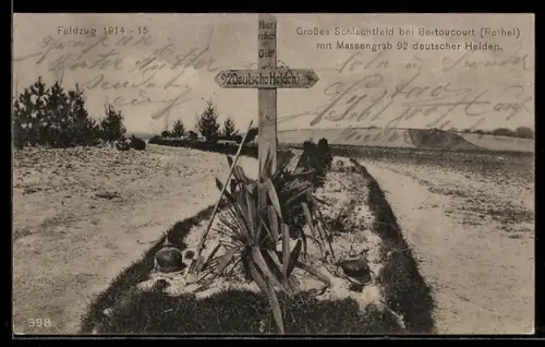 AK Grosses Schlachtfeld bei Bertoncourt mit Massengrad 92 deutscher Helden