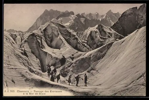 AK Chamonix, Passage des Crevasses à la Mer de Glace