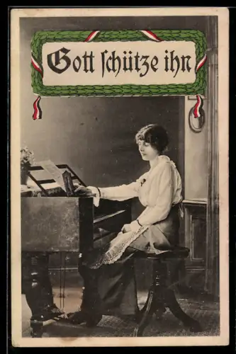 AK Junge Frau mit einem Foto am Flügel