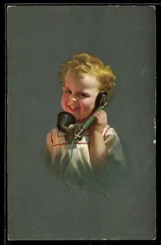 AK Kind mit einem Telefonhörer am Ohr