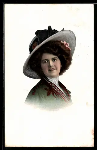 AK Lächelnde junge Frau mit grossem Hut
