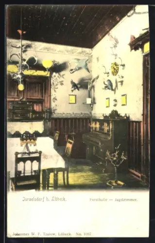 AK Israelsdorf b. Lübeck, Forsthalle, Jagdzimmer, Innenansicht
