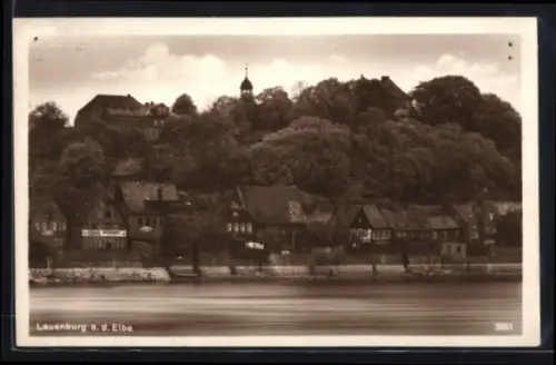 AK Lauenburg a. d. Elbe, Uferpartie mit Edeka-Geschäft