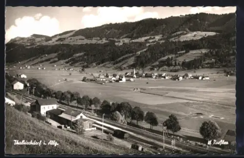 AK Thalkirchdorf i. Allgäu, Teilansicht mit Bahnhof