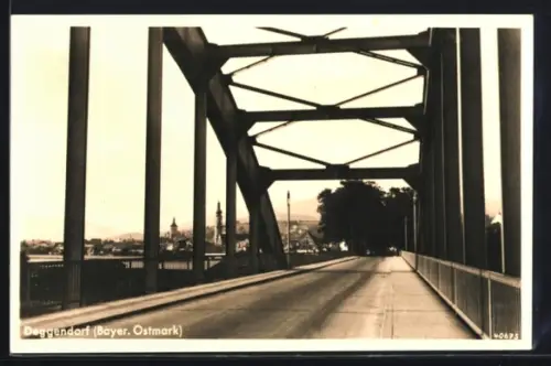 AK Deggendorf, Ortsansicht von einer Brücke aus