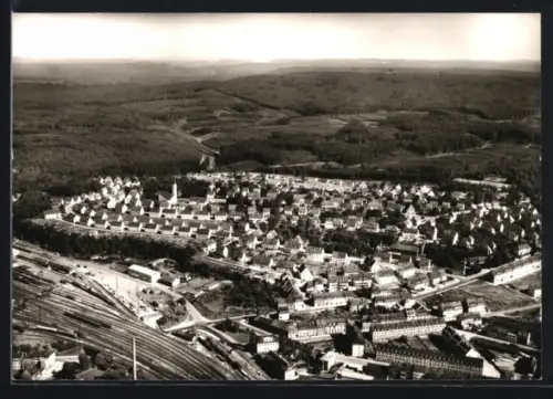 AK Kaiserslautern /Pfalz, Luftaufnahme der Stadt und Bahnanlagen