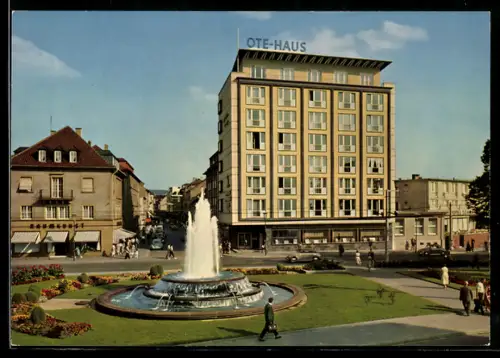 AK Kaiserslautern /Pfalz, OTE-Haus am Fackelrondell, Fontäne, Geschäft Raumkunst