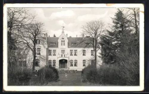 AK Schönböcken b. Lübeck, Villa mit Gartenanlage