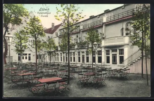 AK Lübeck, Gasthof Vereinshaus, Blick in den Garten