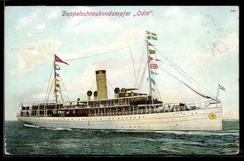 AK Passagierschiff Odin auf hoher See mit Beflaggung