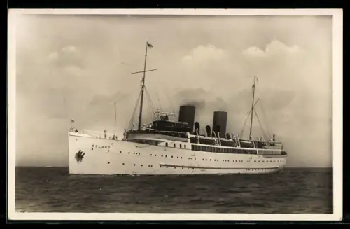 AK Schnelldampfer Roland des Norddeutschen Lloyd Bremen auf hoher See