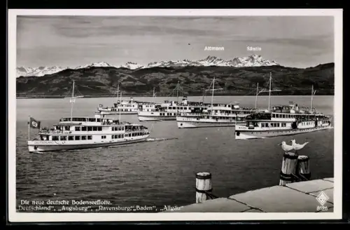 AK Die Deutsche Bodenseeflotte mit Dampfern Deutschland, Augsburg, Ravensburg, Baden und Allgäu, -Fahne