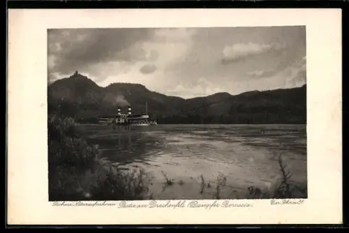 AK Raddampfer Borussia in Fahrt auf dem Rhein unterhalb vom Drachenfels