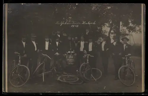 Foto-AK Heubisch, Mitglieder vom Radfahrer-Verein Heubisch, 1913