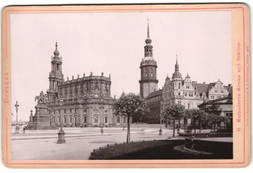 Fotografie Rommler & Jonas, Dresden, Ansicht Dresden, Katholische Kirche und Schloss