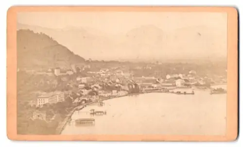 Fotografie Th. Immler, Bregenz, Ansicht Bregenz, Uferpartie mit Bergpanorama