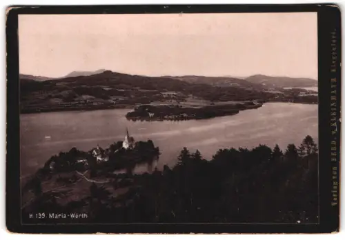 Fotografie Ferd. v. Kleinmayr, Klagenfurt, Ansicht Maria Wörth, Kirche mit Seeblick