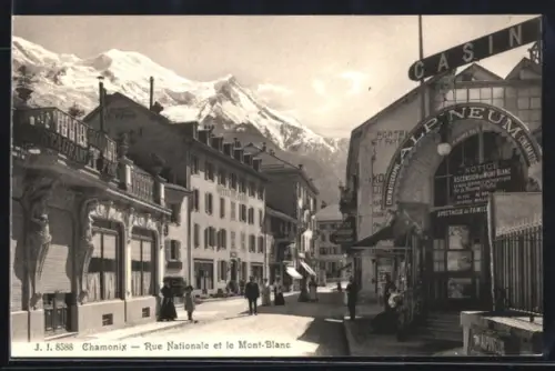 AK Chamonix, Rue Nationale et le Mont-Blanc, Casino Alpineum