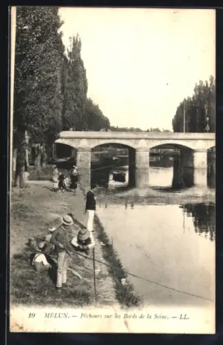 AK Melun, Pêcheurs sur les Bords de la Seine