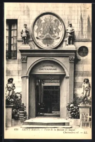 AK Saint-Malo, Porte de la Maison où naquit Chateaubriand