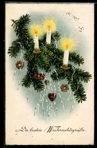 AK Brennende Kerzen auf Tannenzweig, daran hängende Lebkuchen, Weihnachten