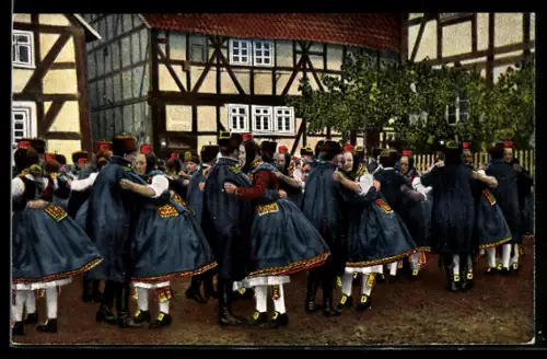 AK Leute in Tracht beim original Schwälmer Tanz