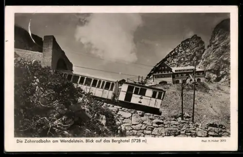 AK Wendelstein, Die Zahnradbahn, Blick auf das Berghotel