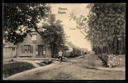 AK Rujen, Strassenpartie mit Holzhäusern