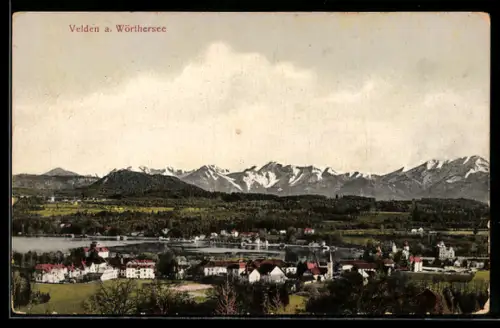 AK Velden a. Wörthersee, Panorama mit See und Gebirgspanorama