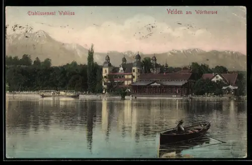 AK Velden am Wörthersee, Etablissement Wahliss am See, Seepanorama mit Ruderboot