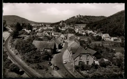 AK Hohenecken bei Kaiserslautern, Ortsansicht mit Burg und Kirche